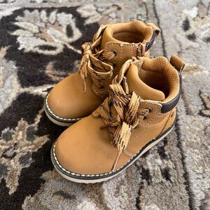 Eddie Bauer toddler boots